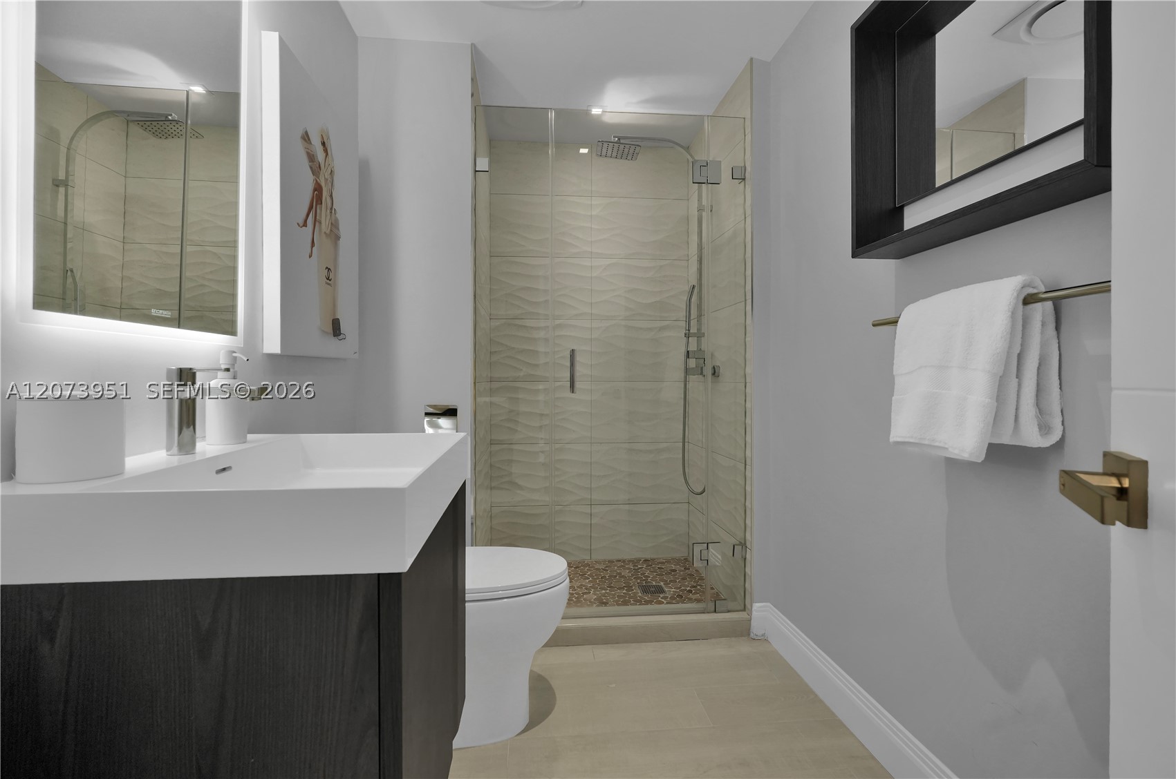 4201 Collins Ave #401 Miami Beach, FL 33140