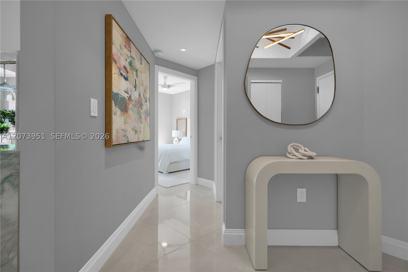 4201 Collins Ave #401 Miami Beach, FL 33140