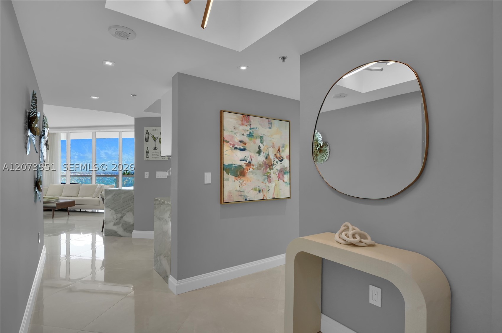 4201 Collins Ave #401 Miami Beach, FL 33140