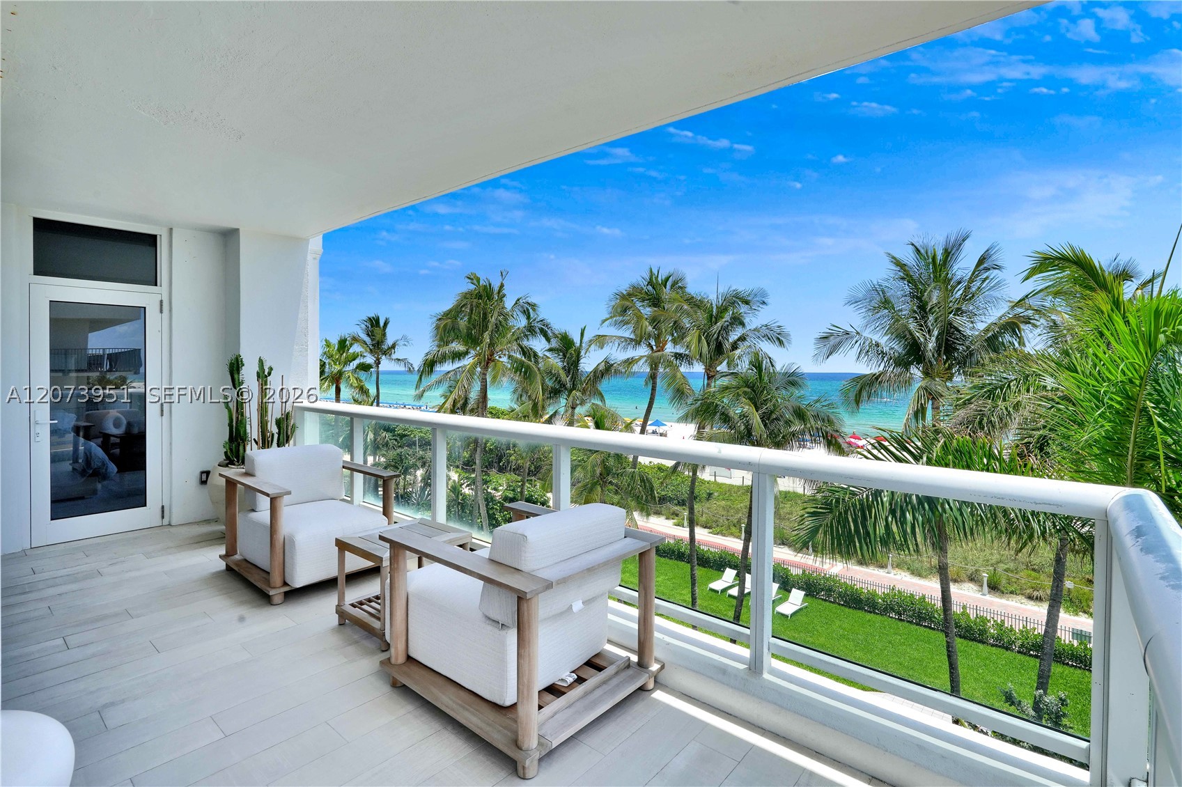 4201 Collins Ave #401 Miami Beach, FL 33140