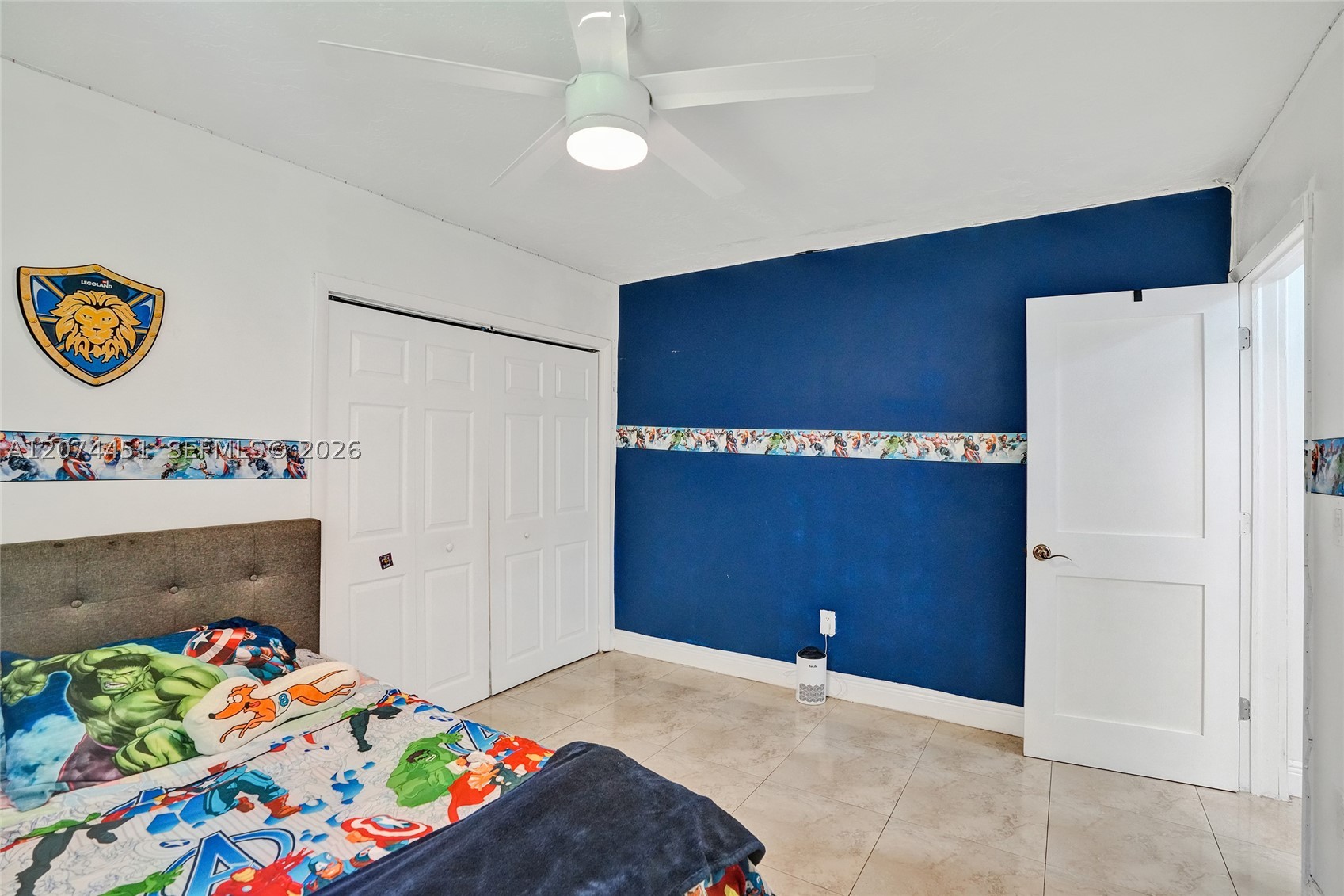 2 NE 160th St Miami, FL 33162