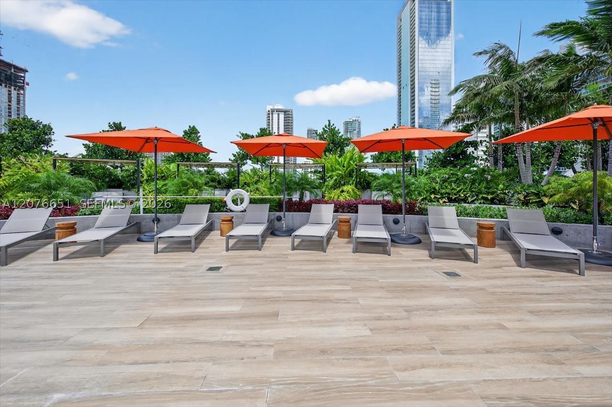 700 NE 24th St #1407 Miami, FL 33137