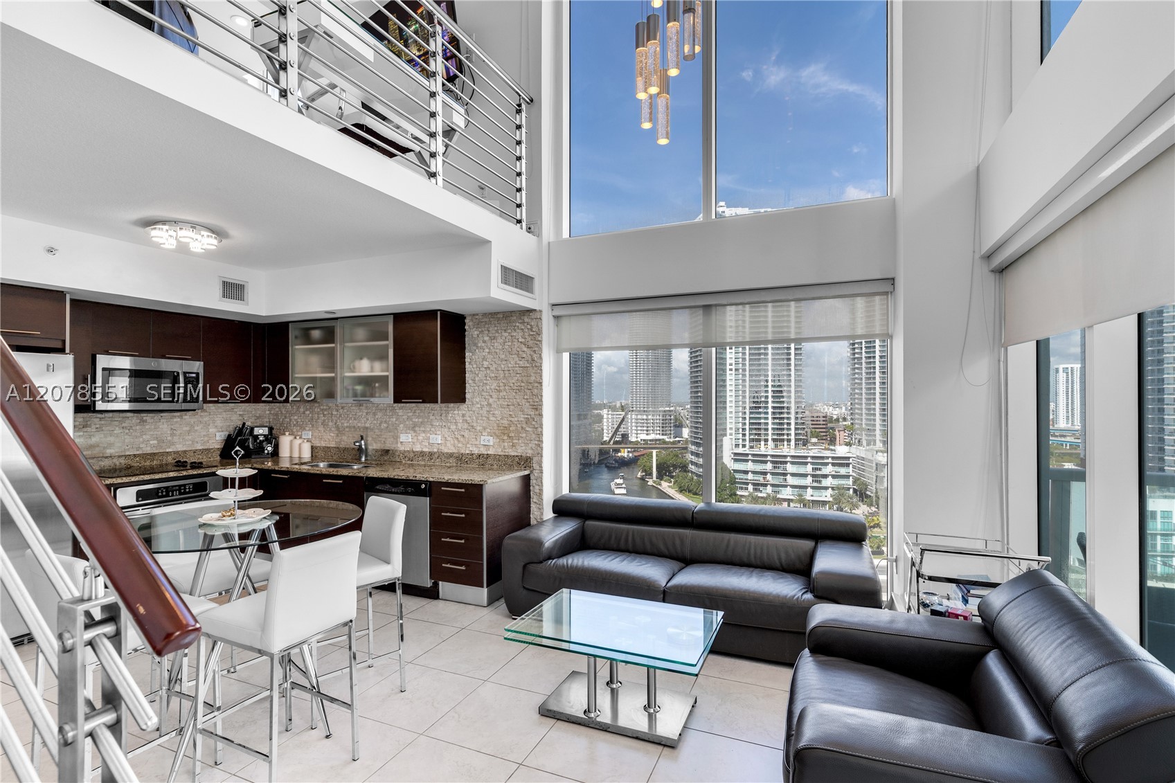 image Brickell on the River South16