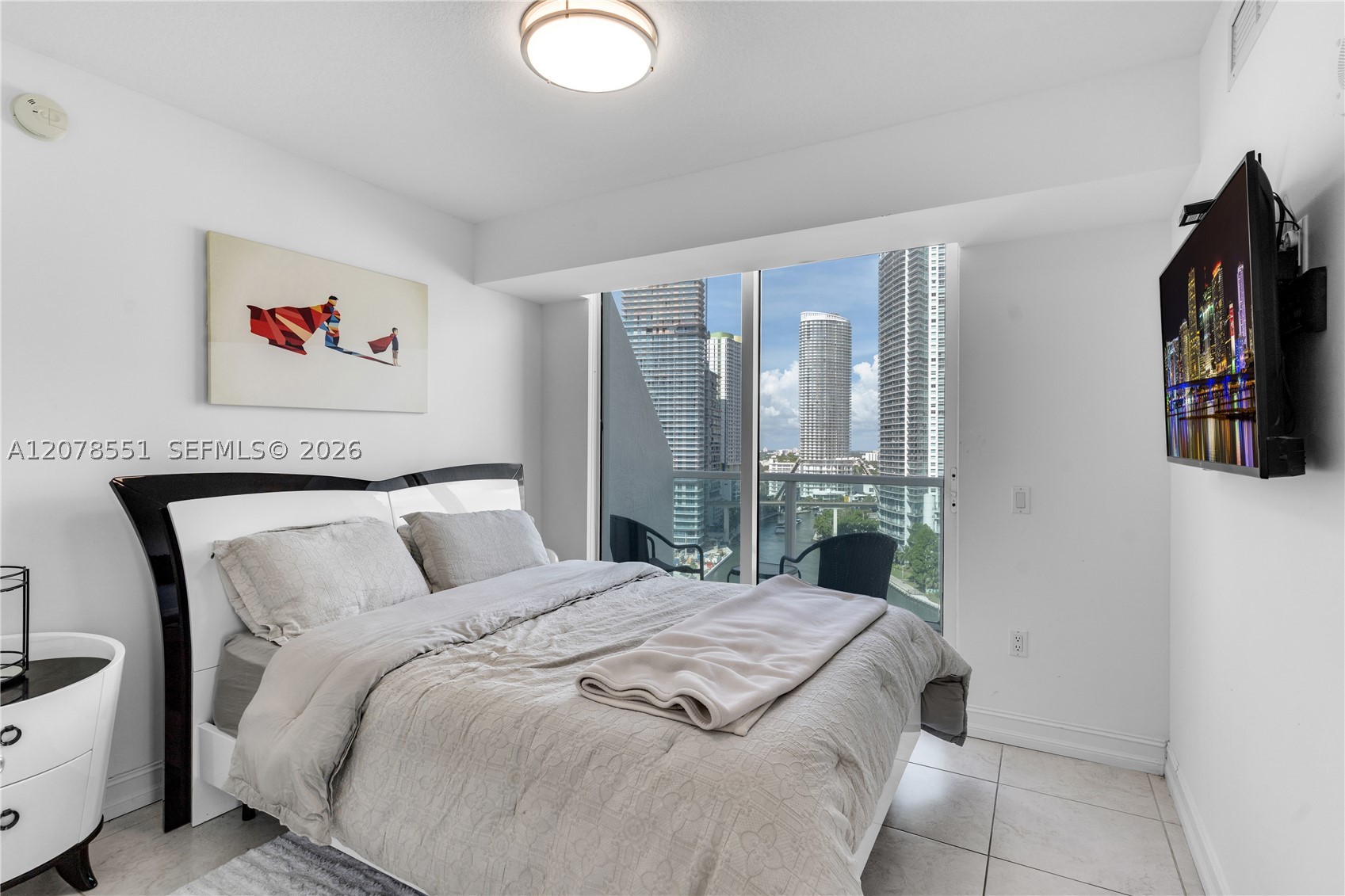 image Brickell on the River South23