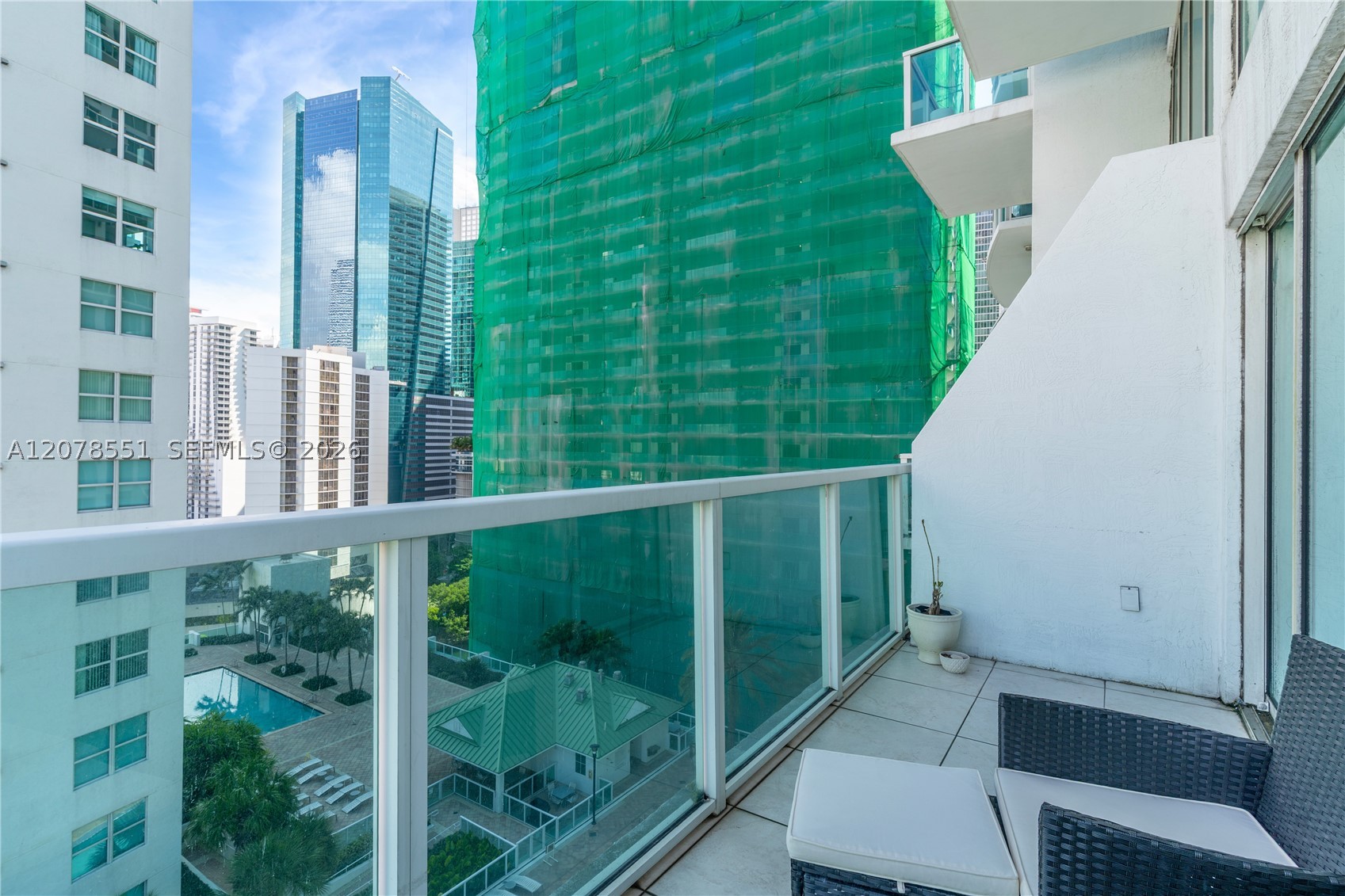 image Brickell on the River South27