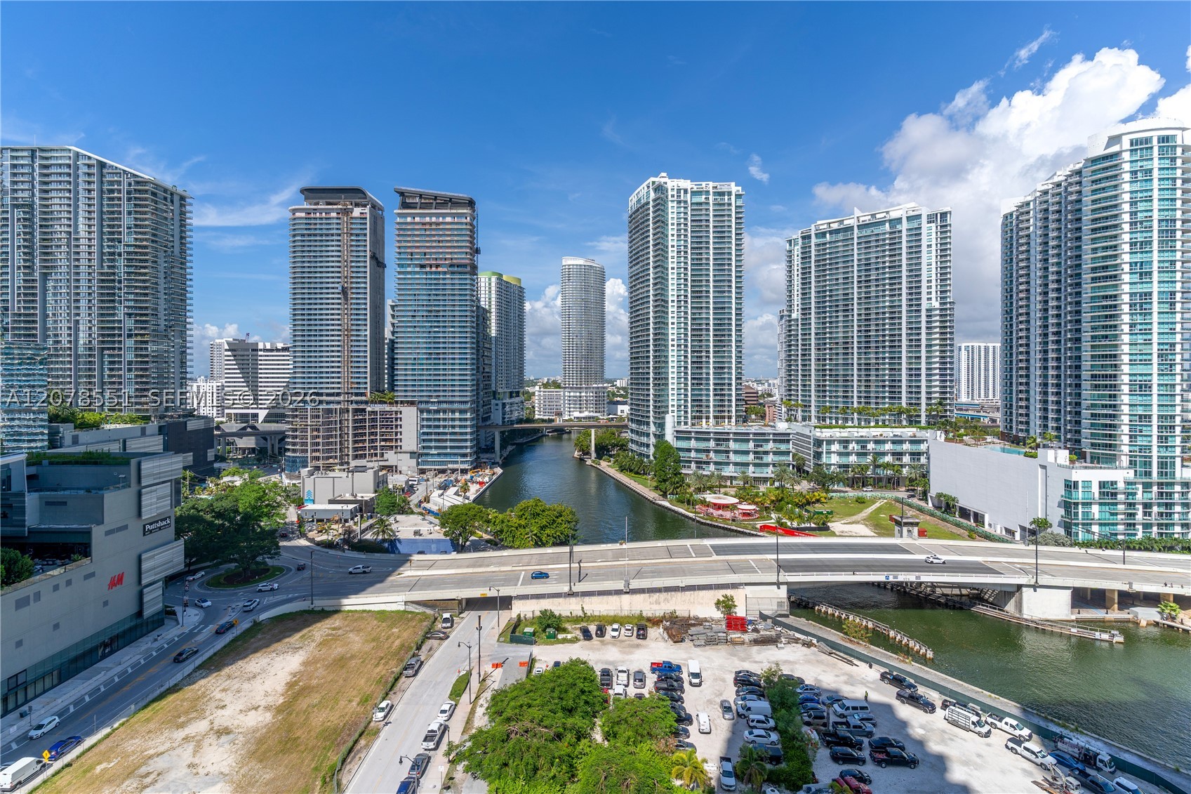 image Brickell on the River South30