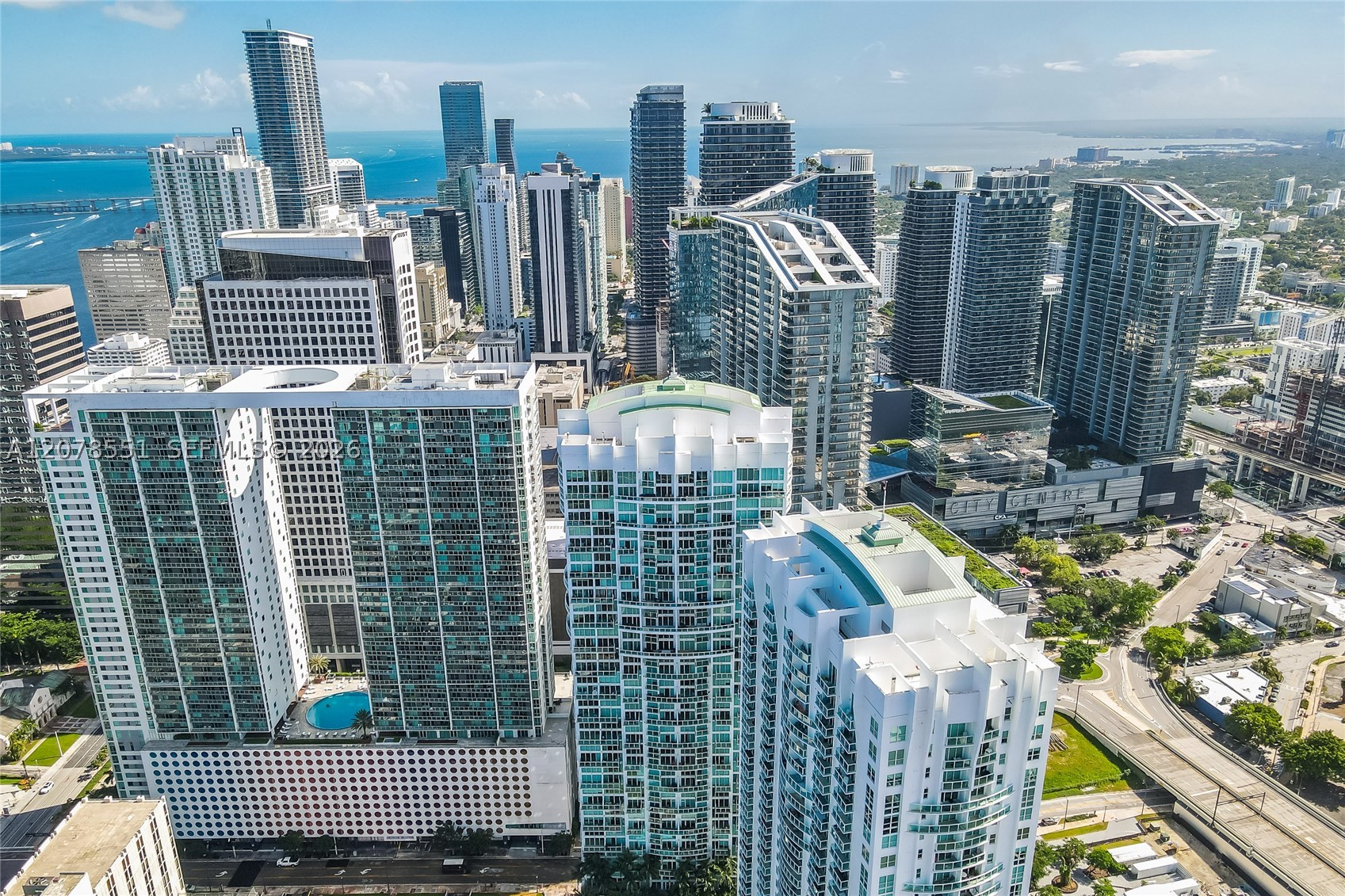 image Brickell on the River South4