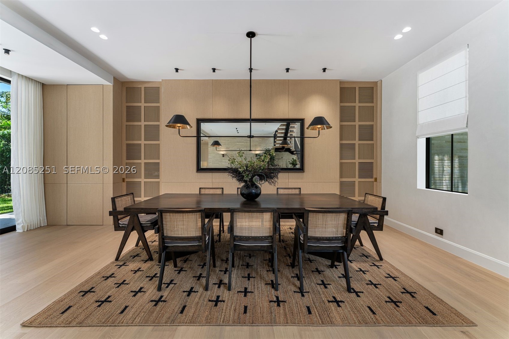 418 Castania Ave Coral Gables, FL 33146
