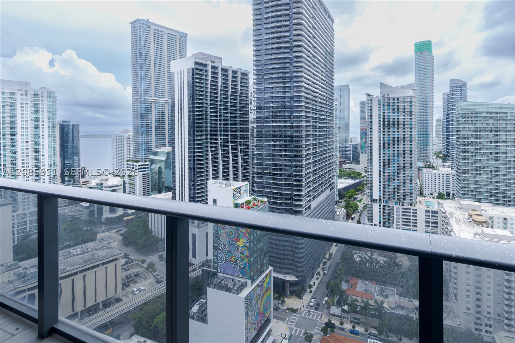image Brickell Heights East8