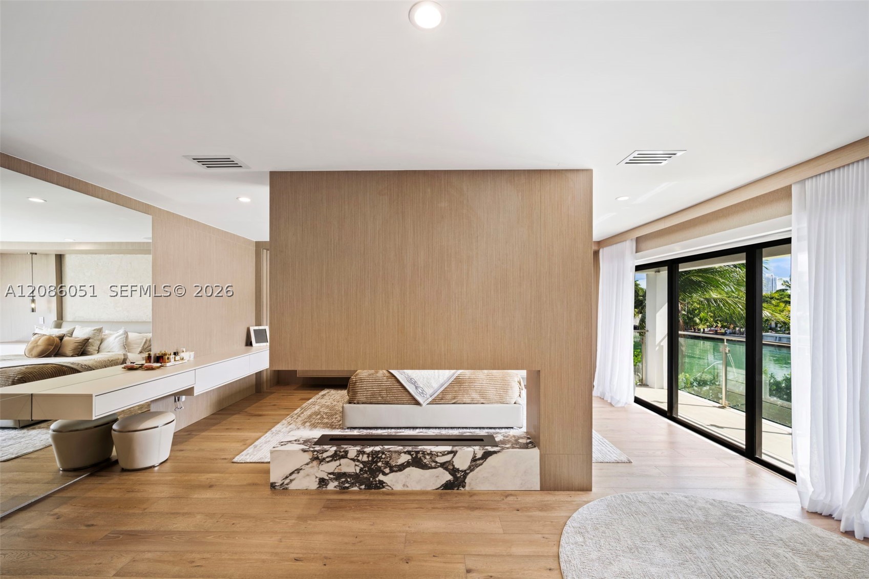 710 S Shore Dr Miami Beach, FL 33141