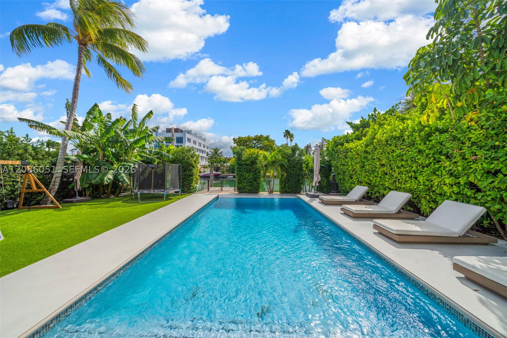 710 S Shore Dr Miami Beach, FL 33141