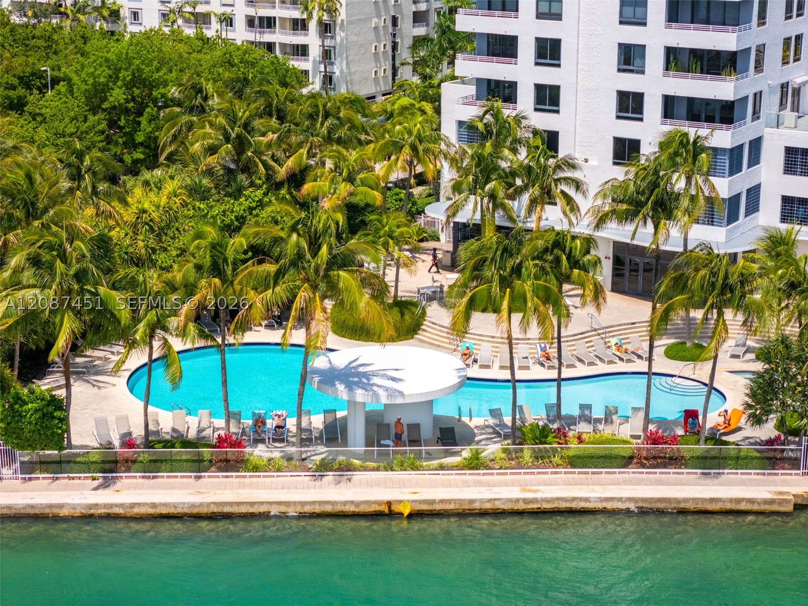 image The Waverly at South Beach18