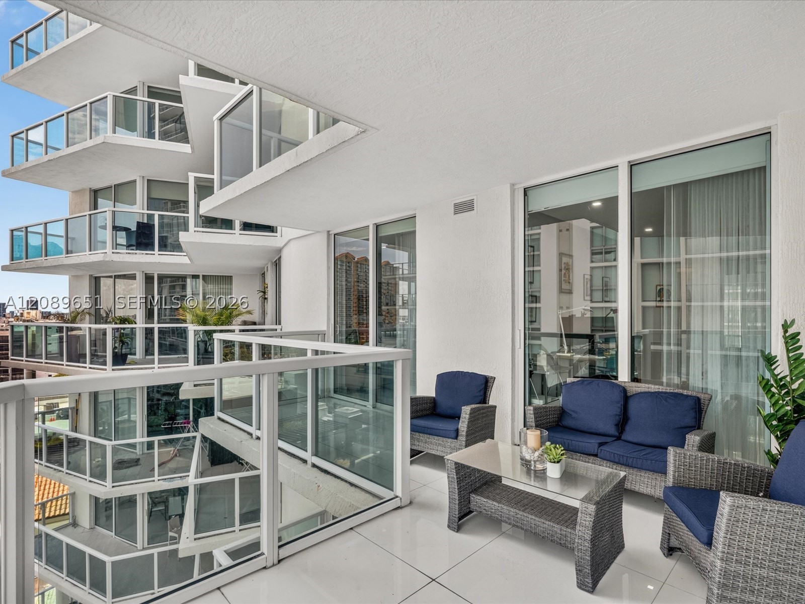 image St Tropez Sunny Isles28