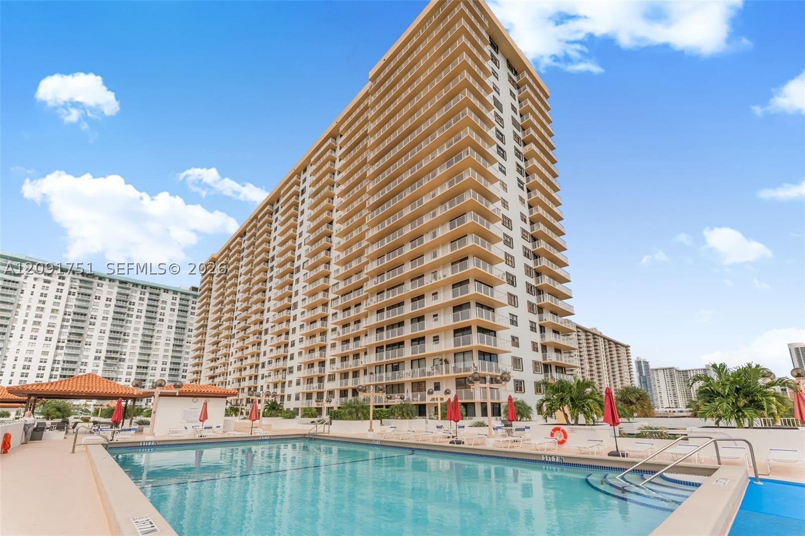 image Winston Towers 70037