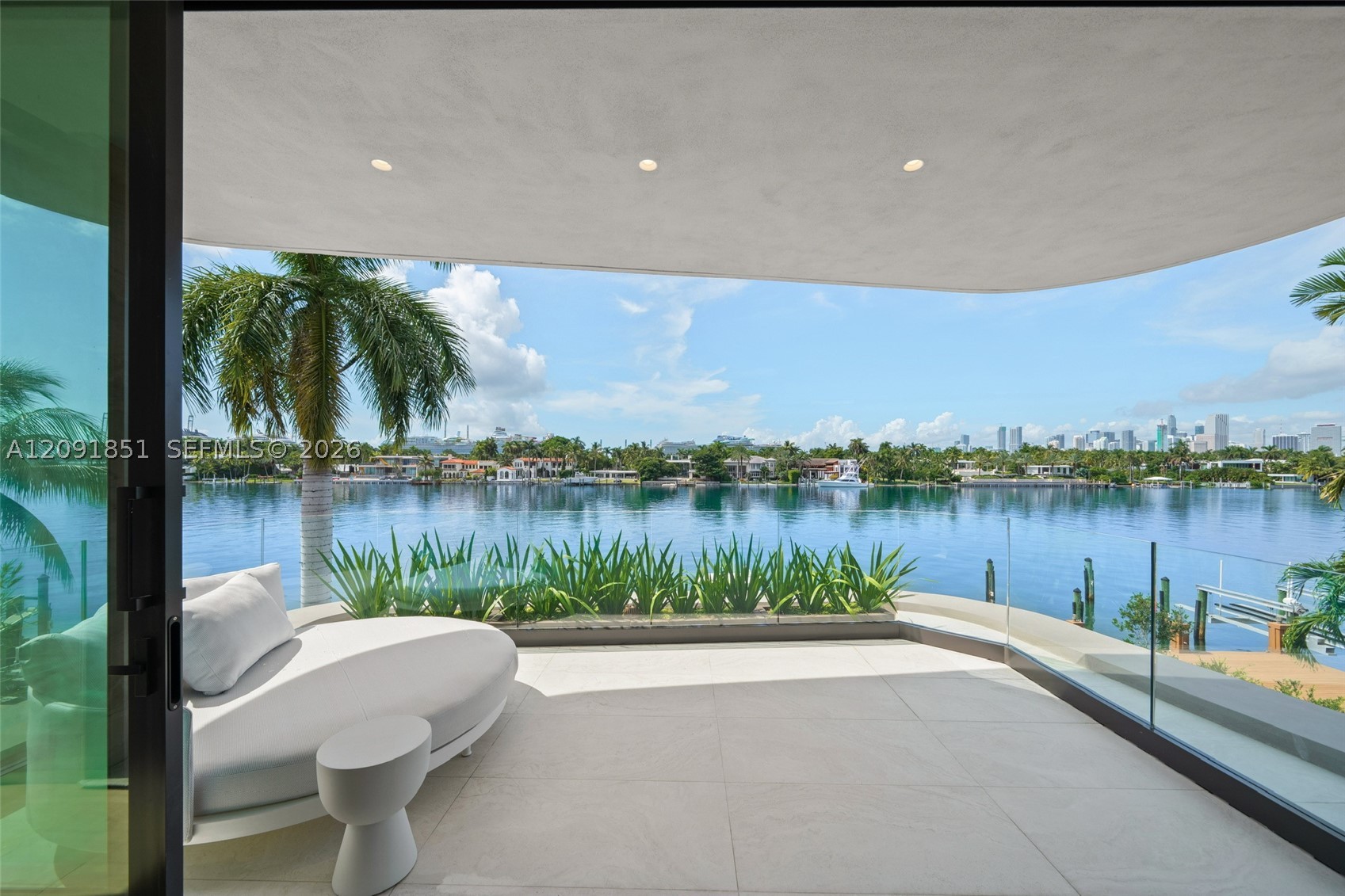 80 S Hibiscus Dr Miami Beach, FL 33139