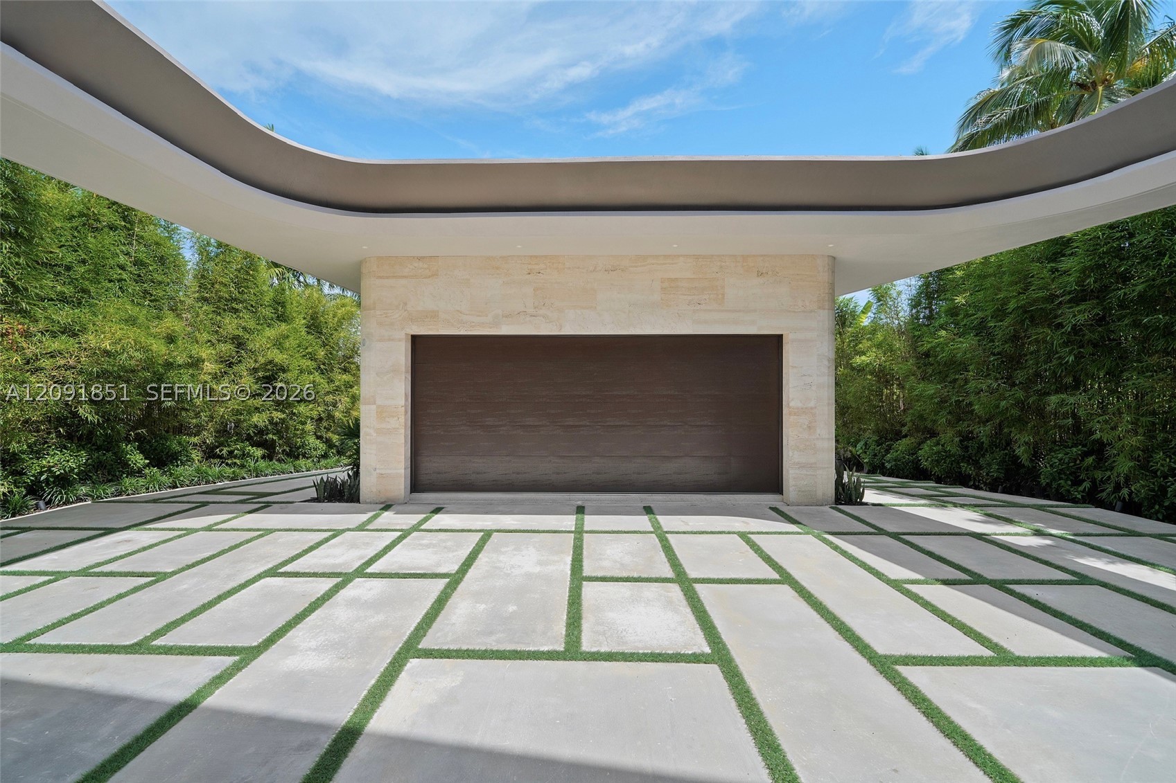 80 S Hibiscus Dr Miami Beach, FL 33139