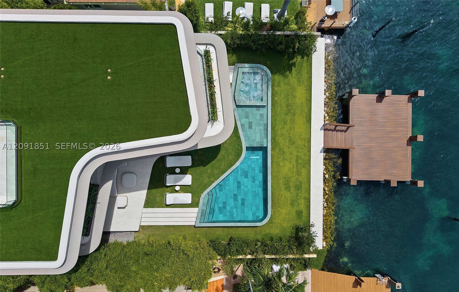 80 S Hibiscus Dr Miami Beach, FL 33139