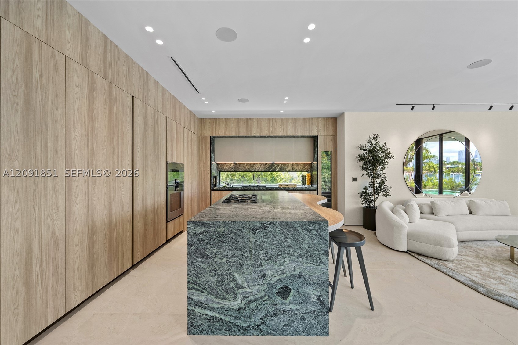 80 S Hibiscus Dr Miami Beach, FL 33139