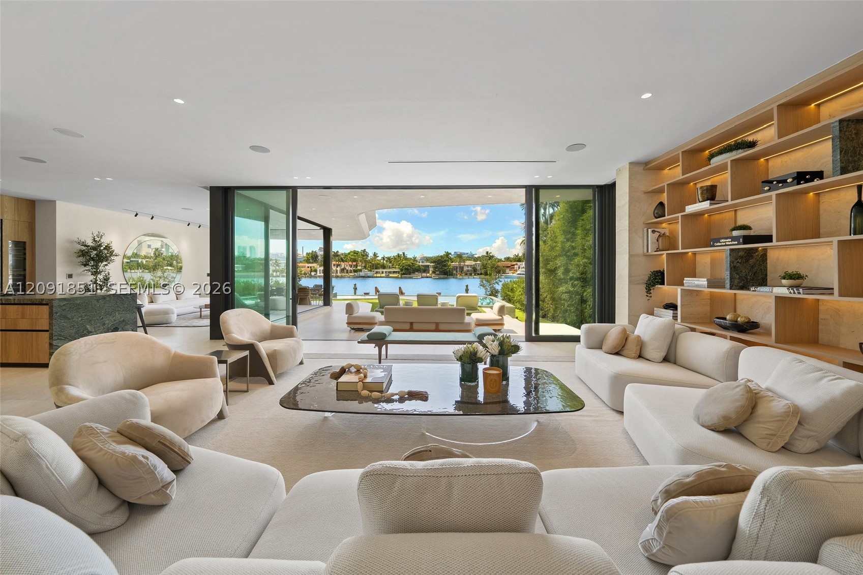 80 S Hibiscus Dr Miami Beach, FL 33139
