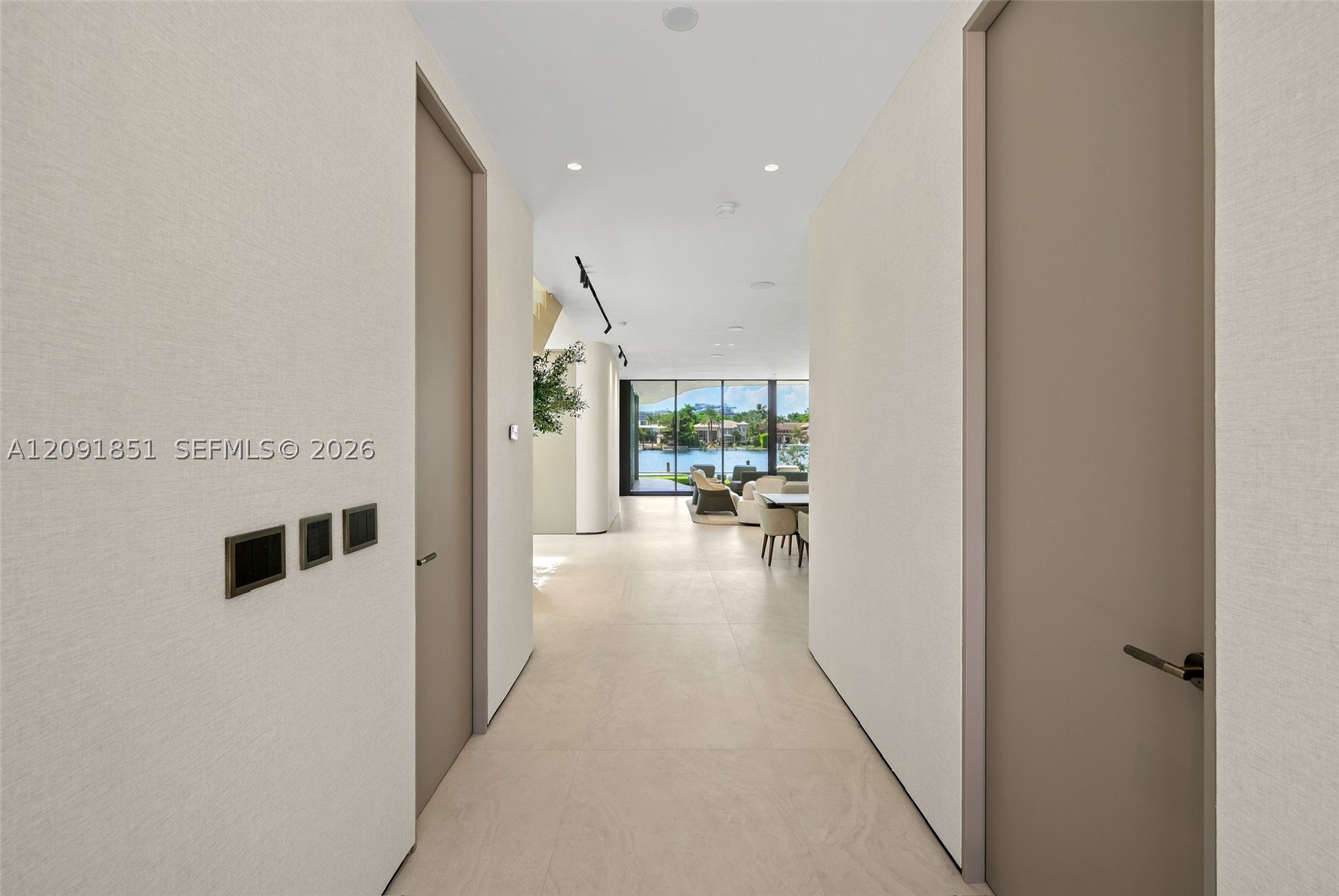 80 S Hibiscus Dr Miami Beach, FL 33139
