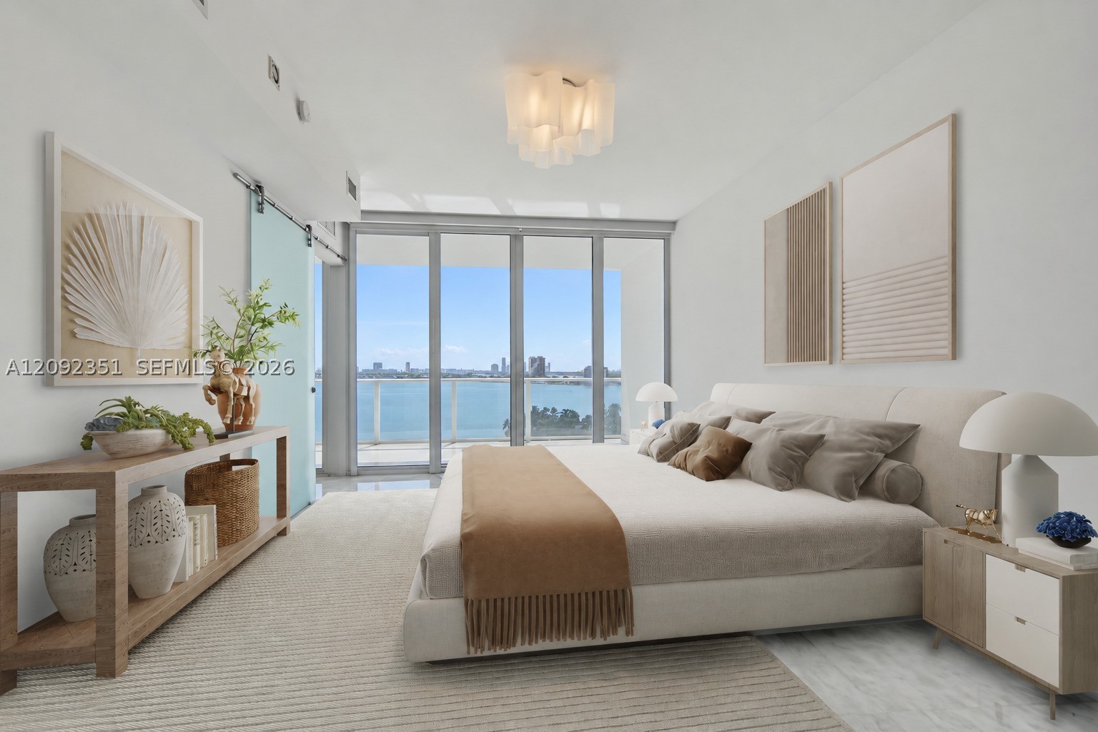 image Paramount Bay2