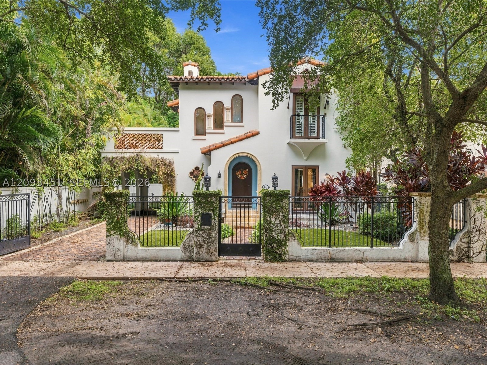 421 Sarto Ave