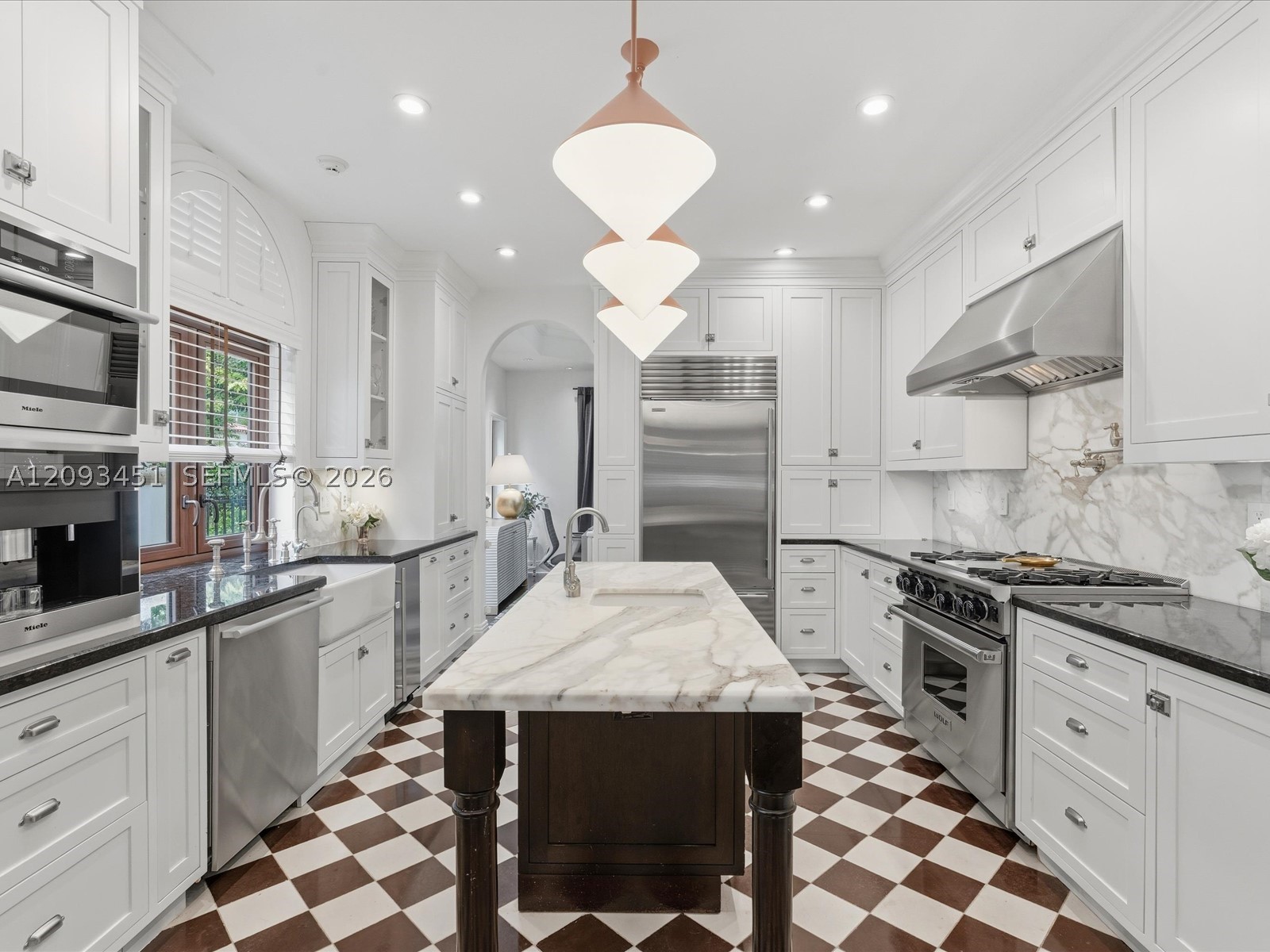421 Sarto Ave Coral Gables, FL 33134