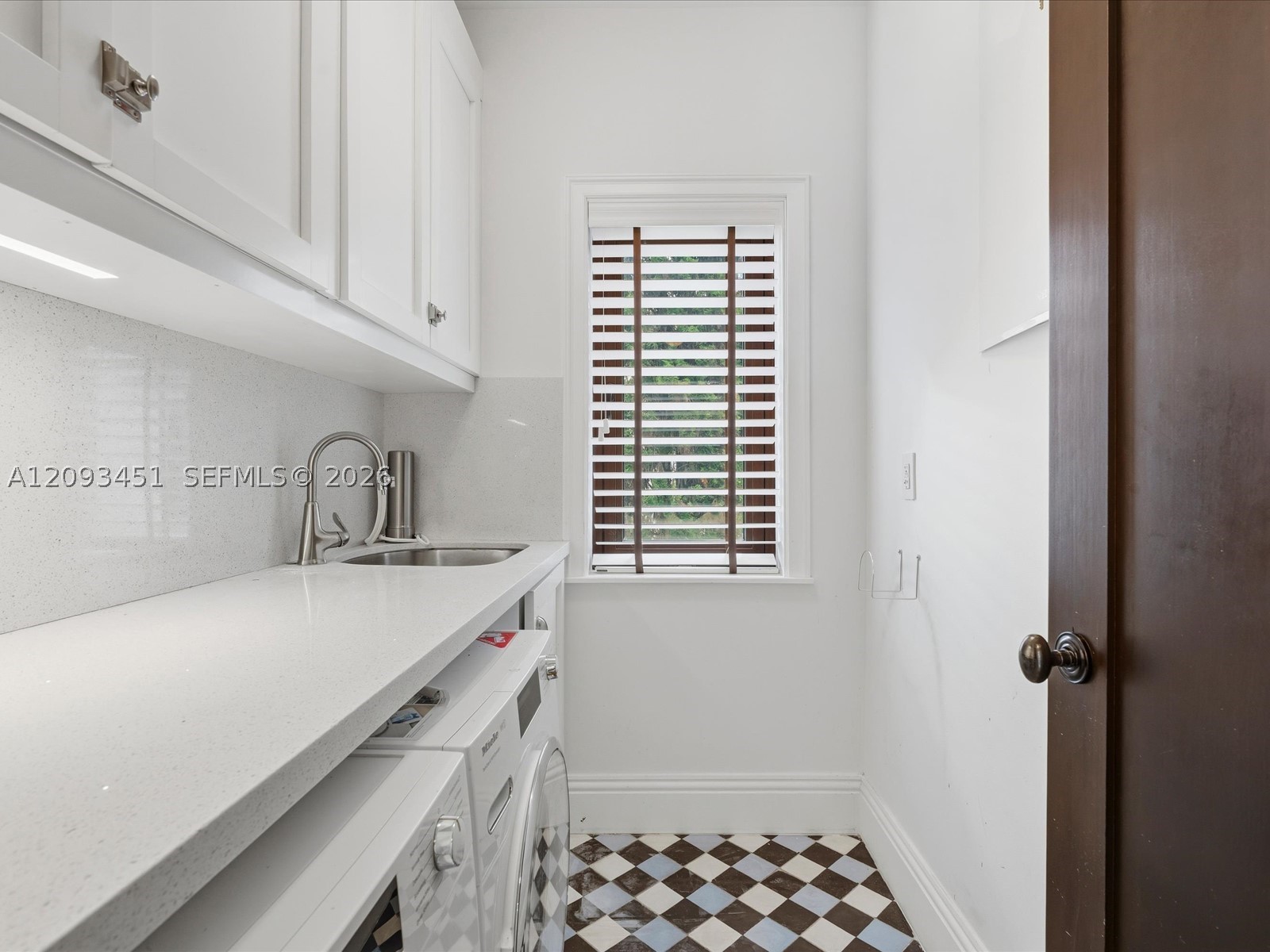 421 Sarto Ave Coral Gables, FL 33134