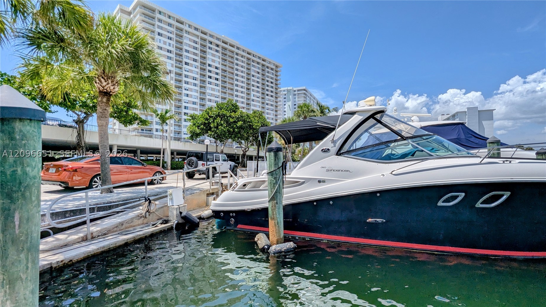 300 Bayview Dr #206 Sunny Isles Beach, FL 33160