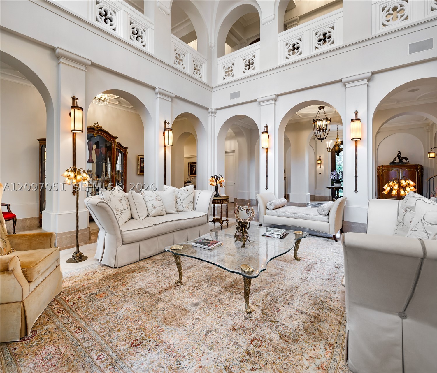 8901 Arvida Ln Coral Gables, FL 33156