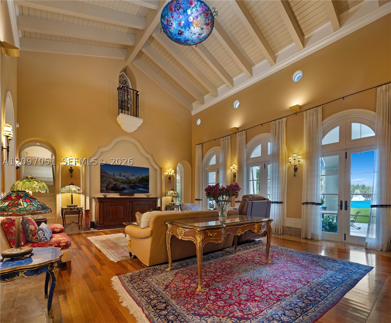 8901 Arvida Ln Coral Gables, FL 33156