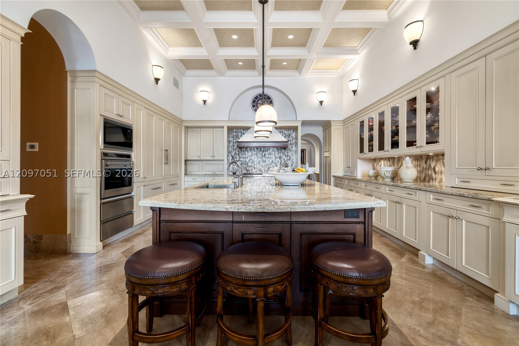 8901 Arvida Ln Coral Gables, FL 33156