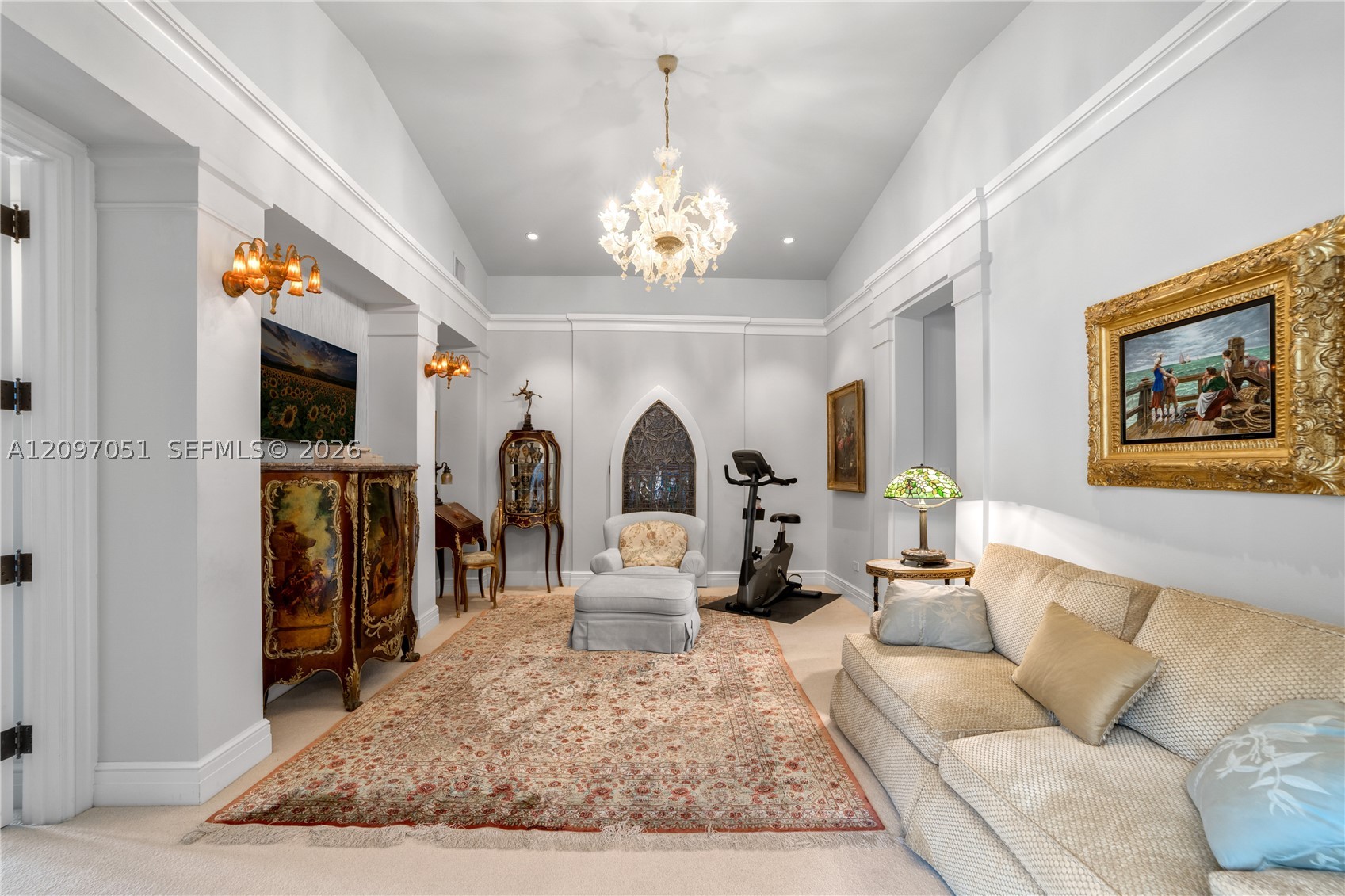 8901 Arvida Ln Coral Gables, FL 33156