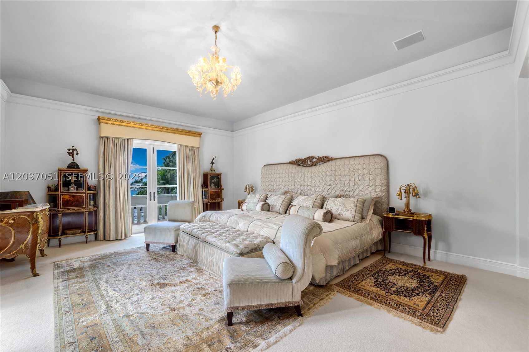 8901 Arvida Ln Coral Gables, FL 33156