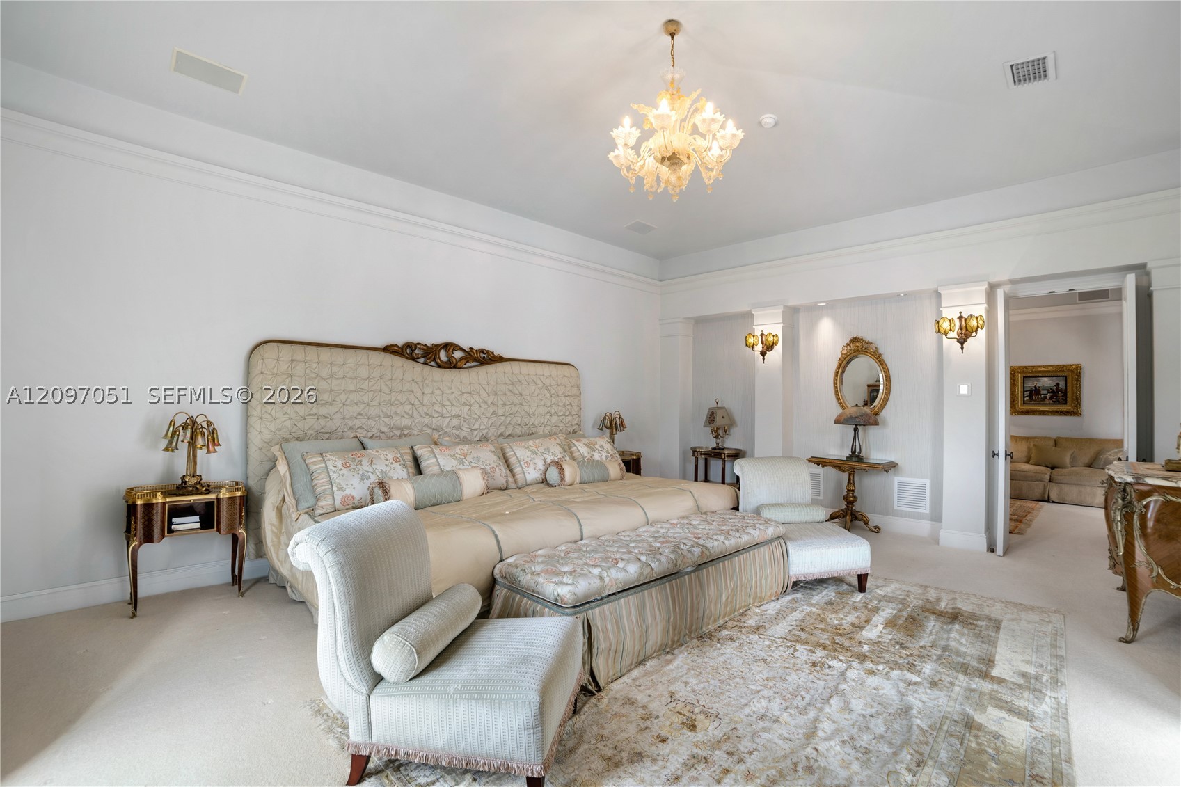 8901 Arvida Ln Coral Gables, FL 33156