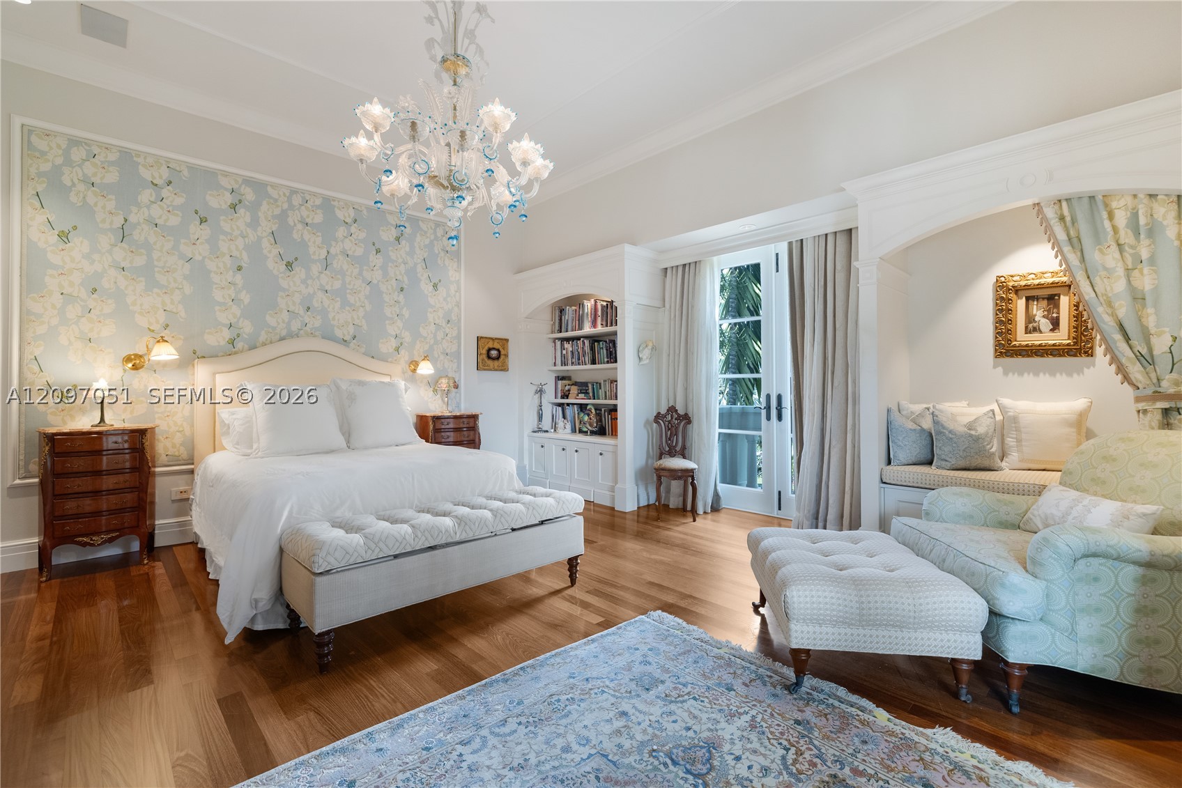 8901 Arvida Ln Coral Gables, FL 33156