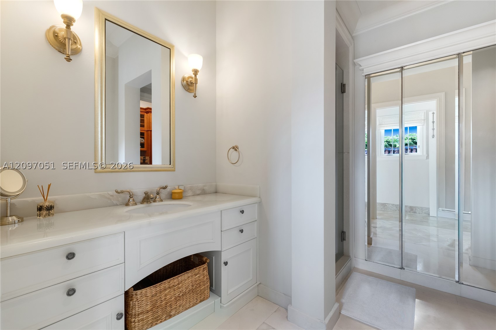 8901 Arvida Ln Coral Gables, FL 33156