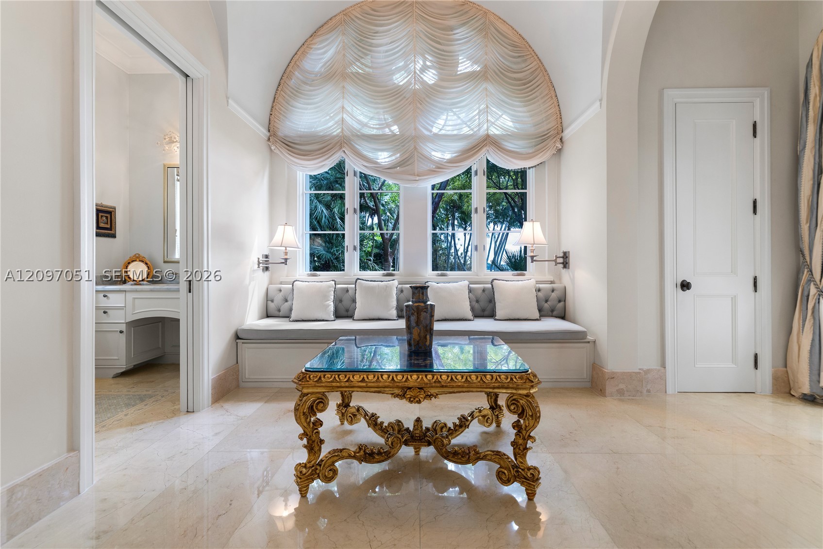 8901 Arvida Ln Coral Gables, FL 33156