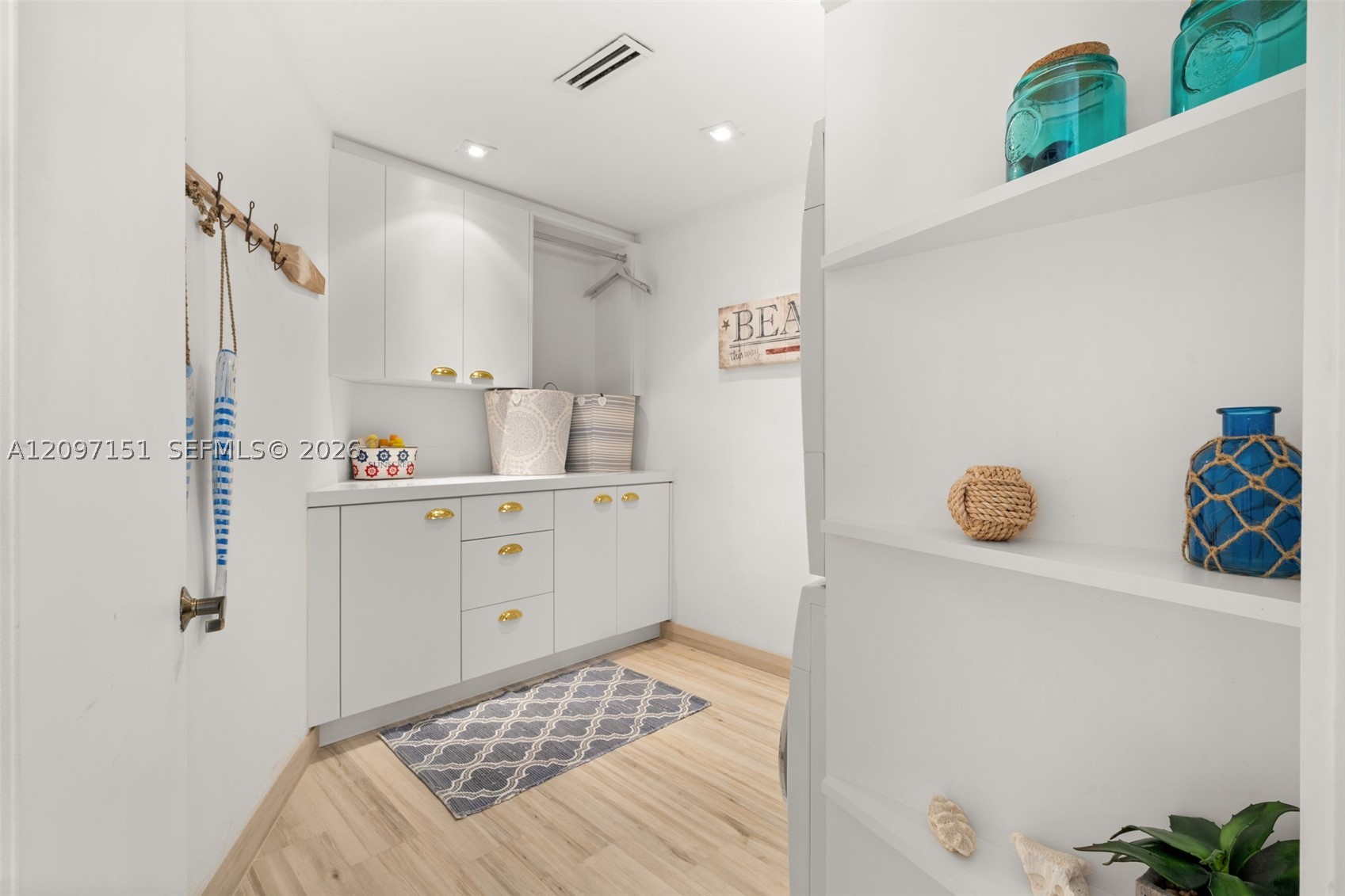 4925 Collins Ave #4A Miami Beach, FL 33140