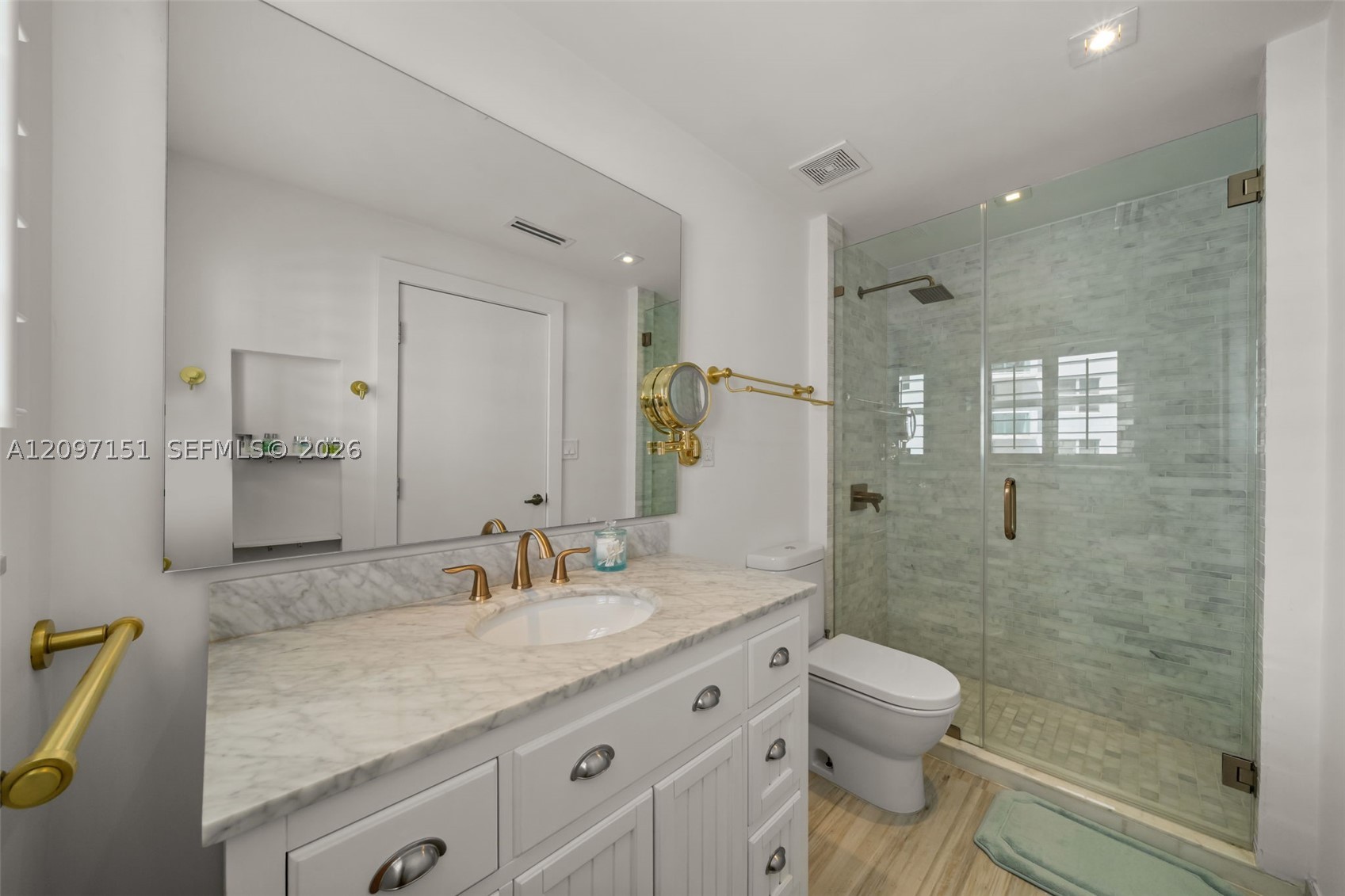 4925 Collins Ave #4A Miami Beach, FL 33140