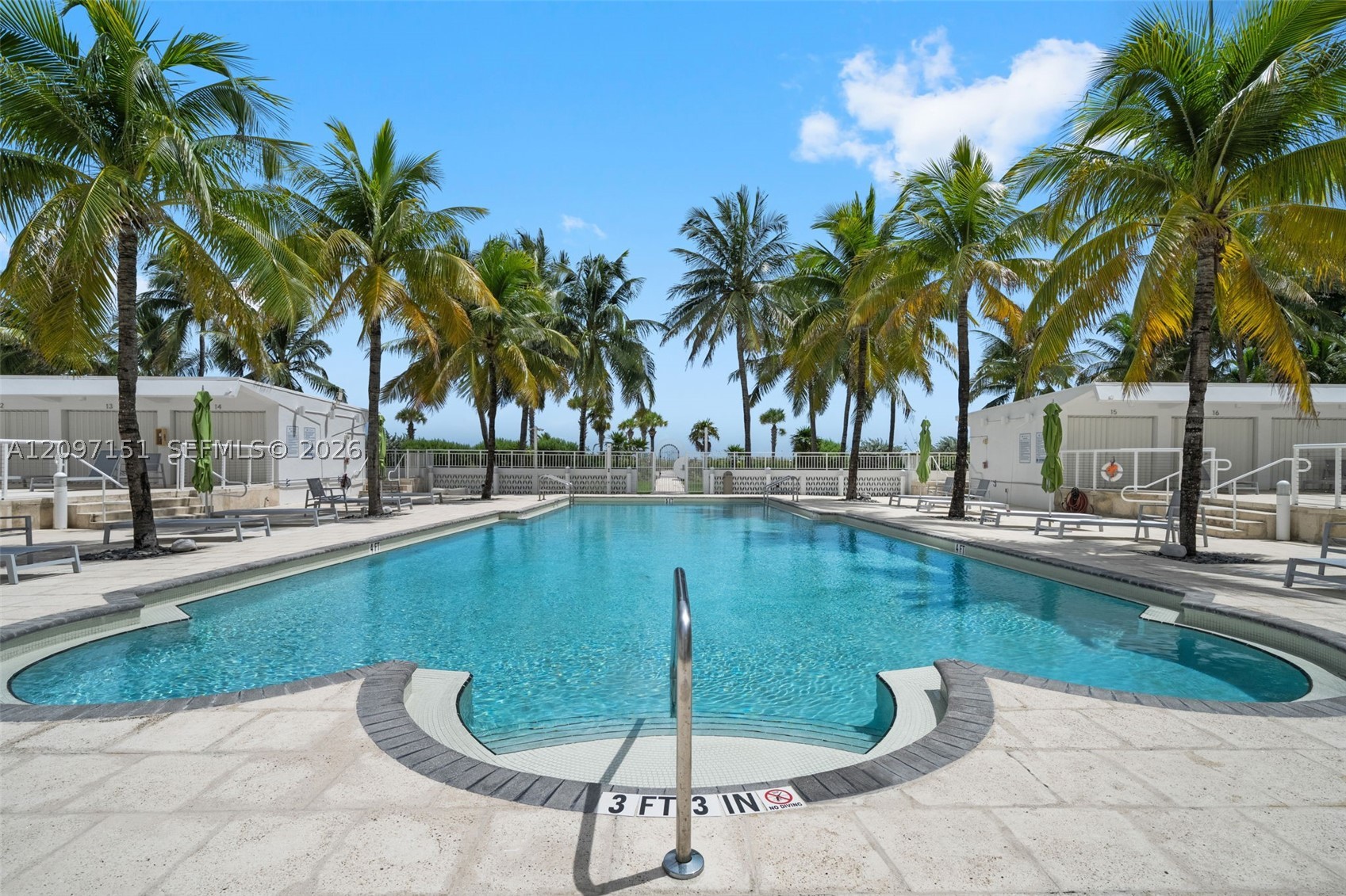 4925 Collins Ave #4A Miami Beach, FL 33140