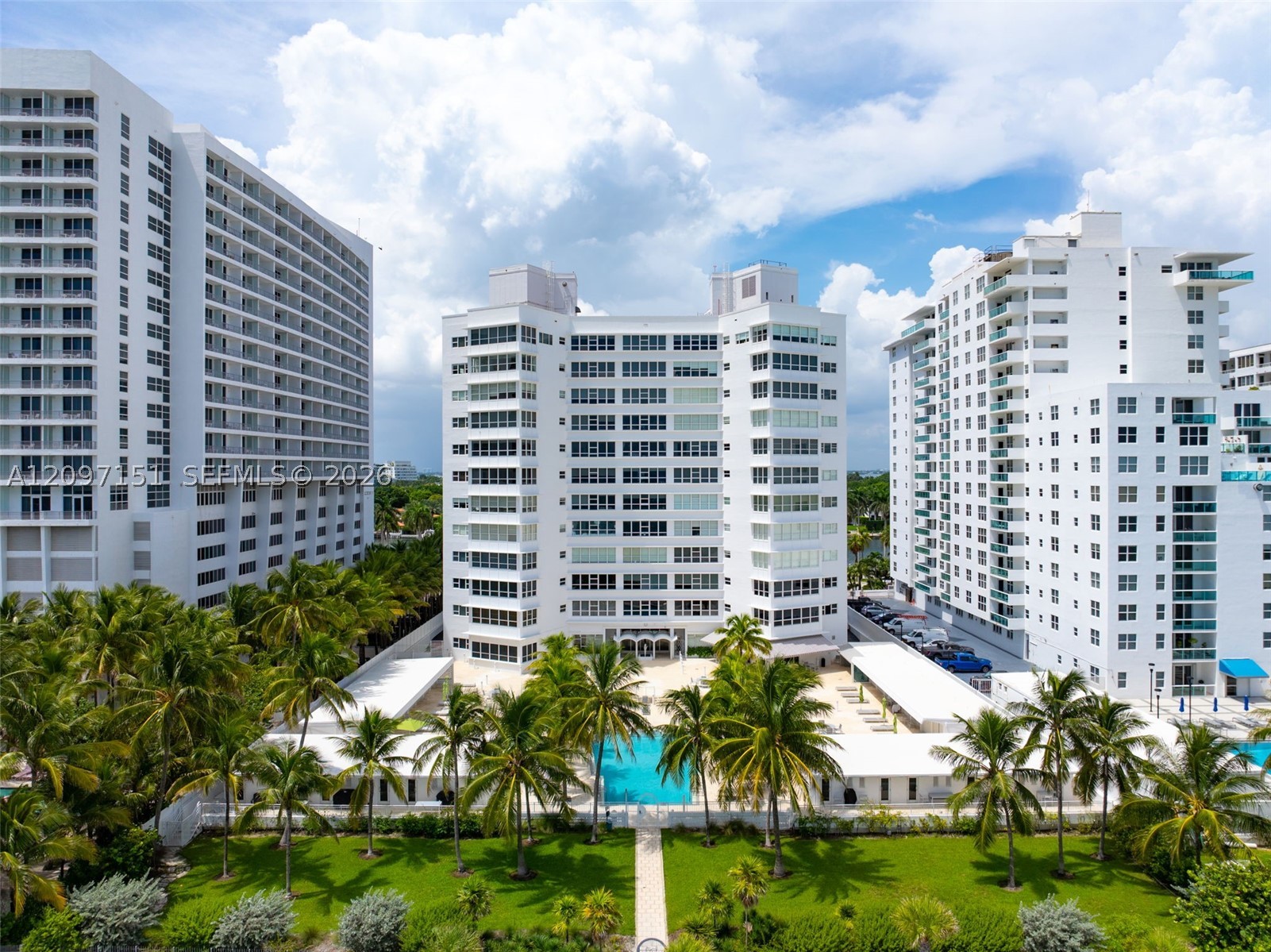 4925 Collins Ave #4A Miami Beach, FL 33140