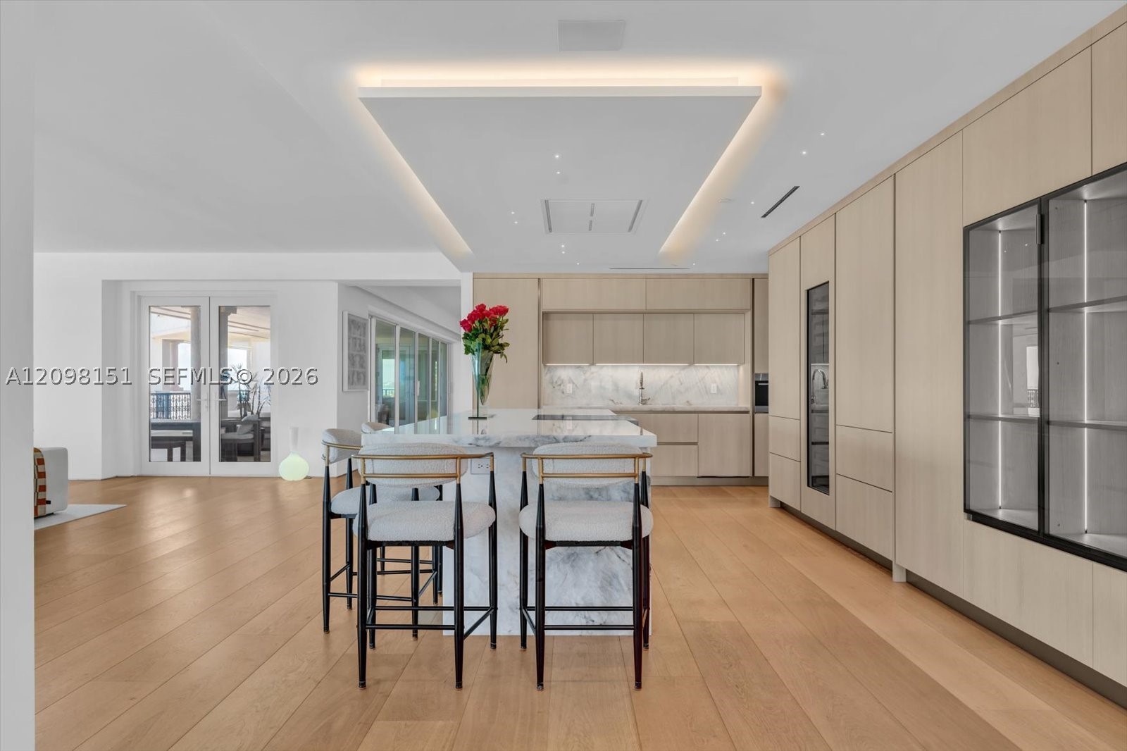 7724 Fisher Is Dr #7724 Miami Beach, FL 33109