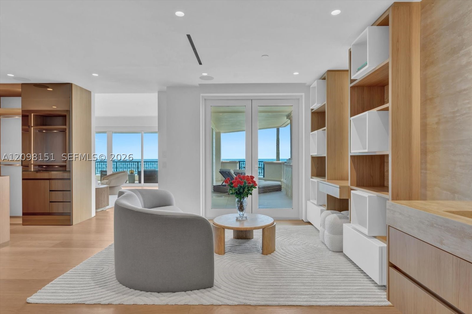 7724 Fisher Is Dr #7724 Miami Beach, FL 33109