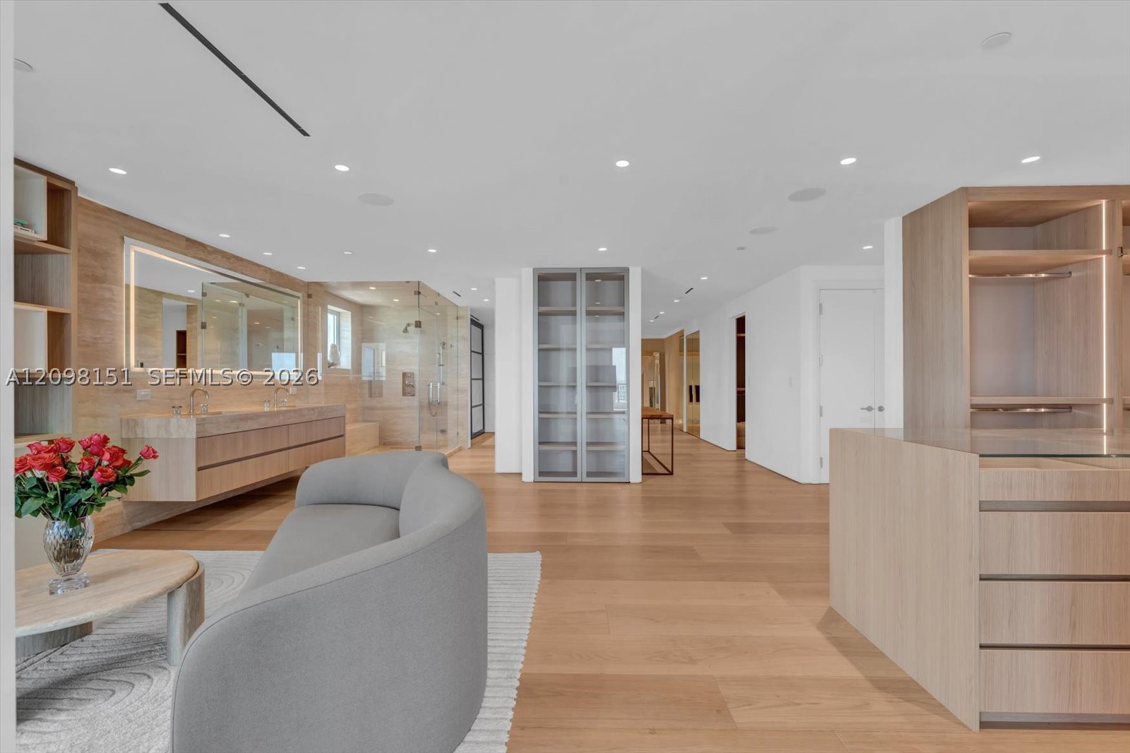 7724 Fisher Is Dr #7724 Miami Beach, FL 33109