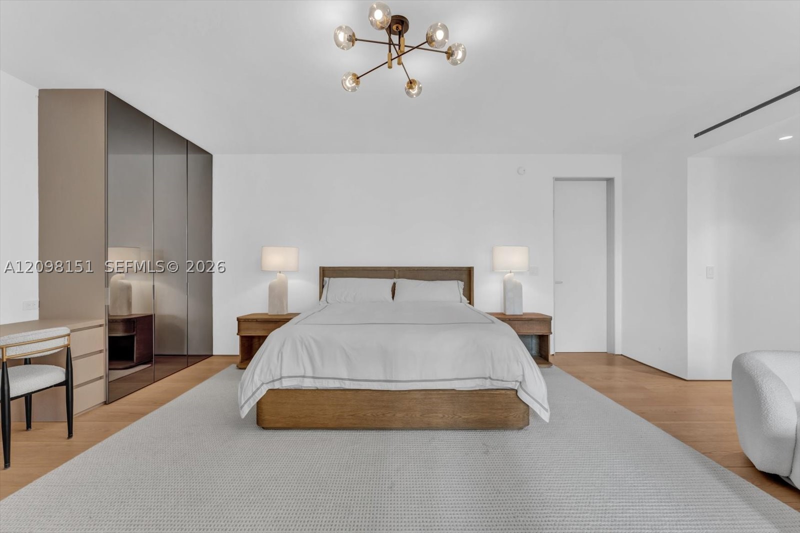 7724 Fisher Is Dr #7724 Miami Beach, FL 33109