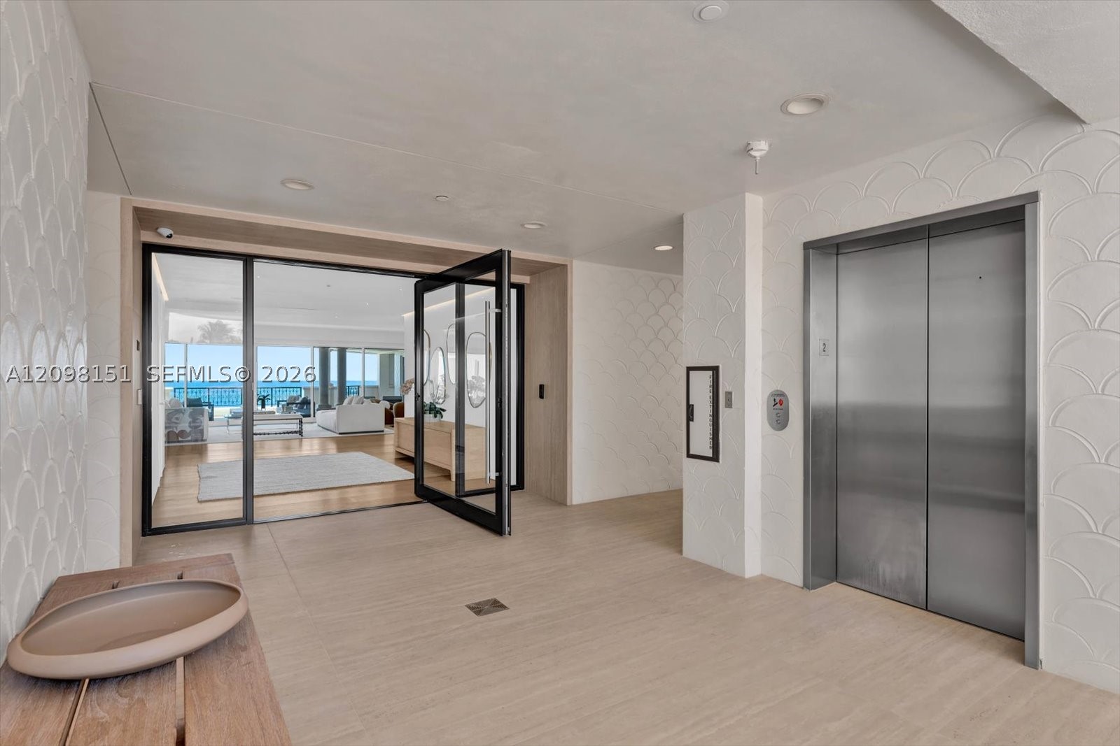 7724 Fisher Is Dr #7724 Miami Beach, FL 33109