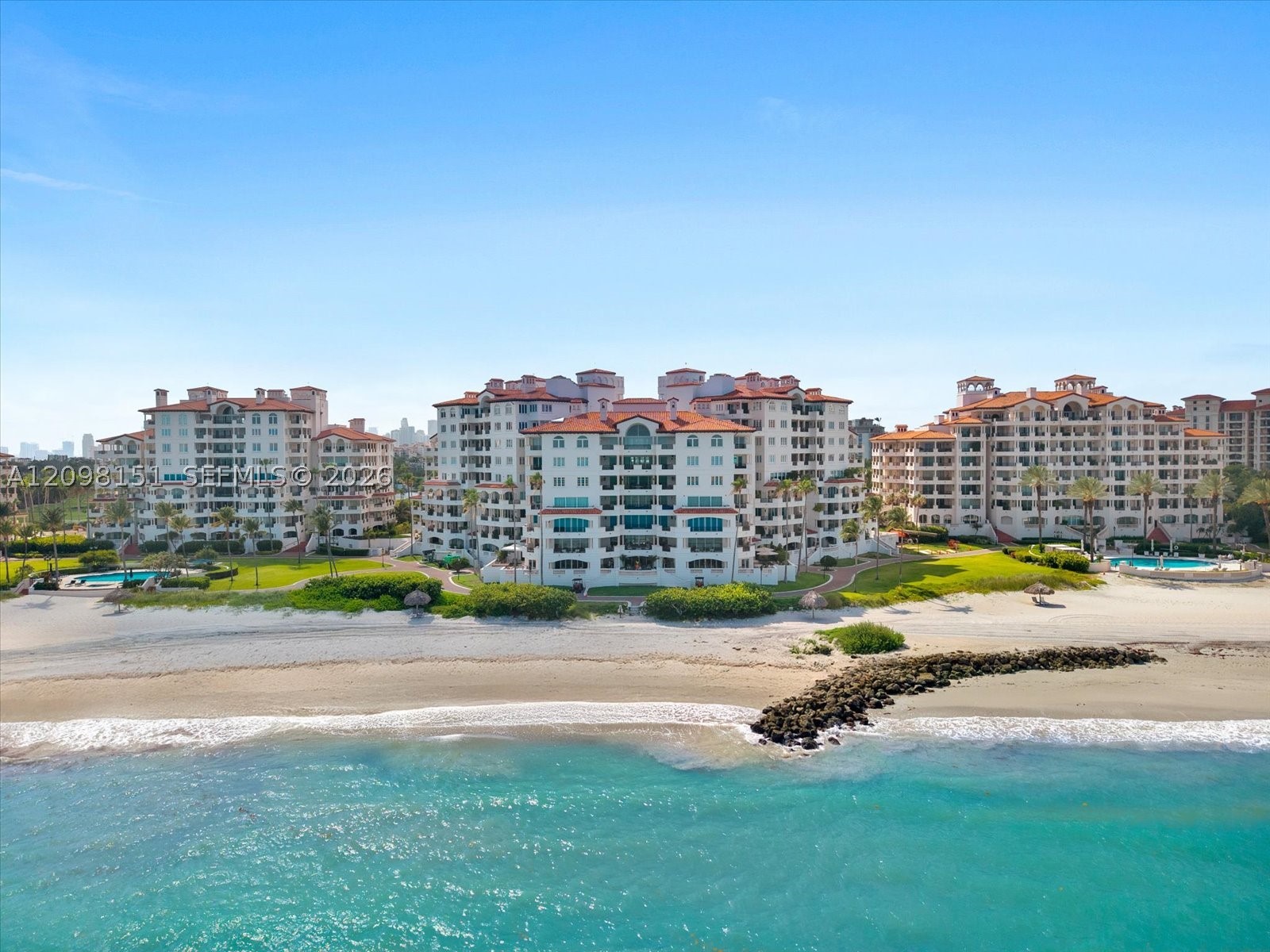 7724 Fisher Is Dr #7724 Miami Beach, FL 33109