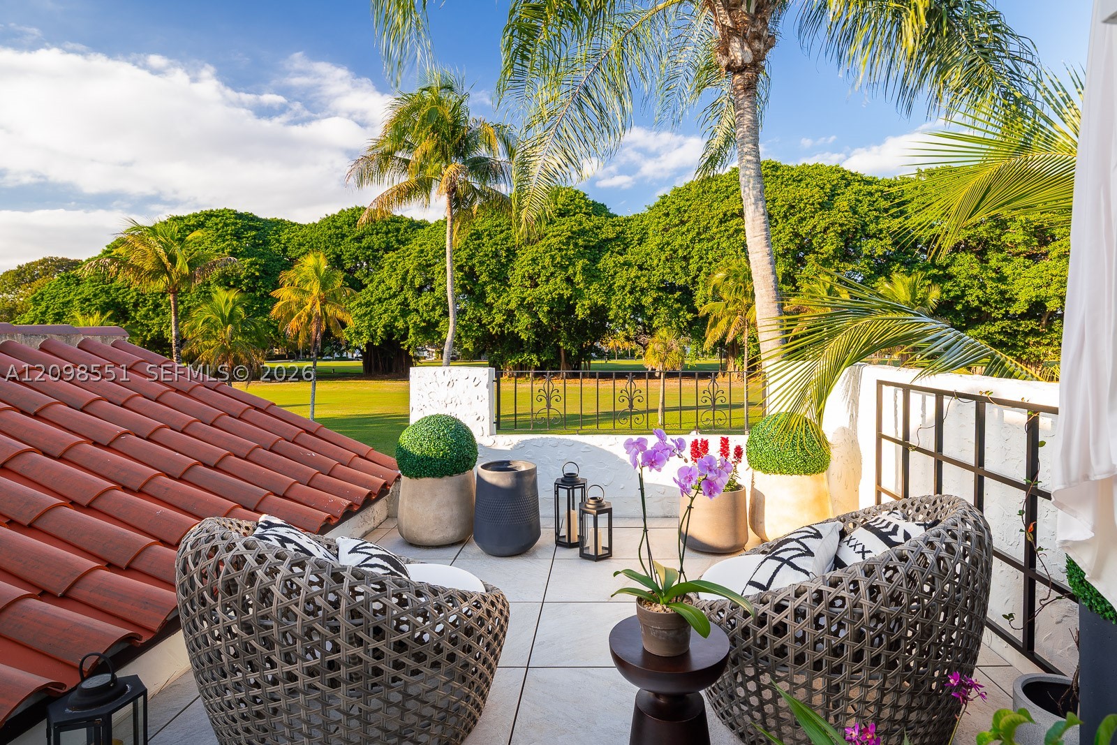 1234 S Greenway Dr Coral Gables, FL 33134