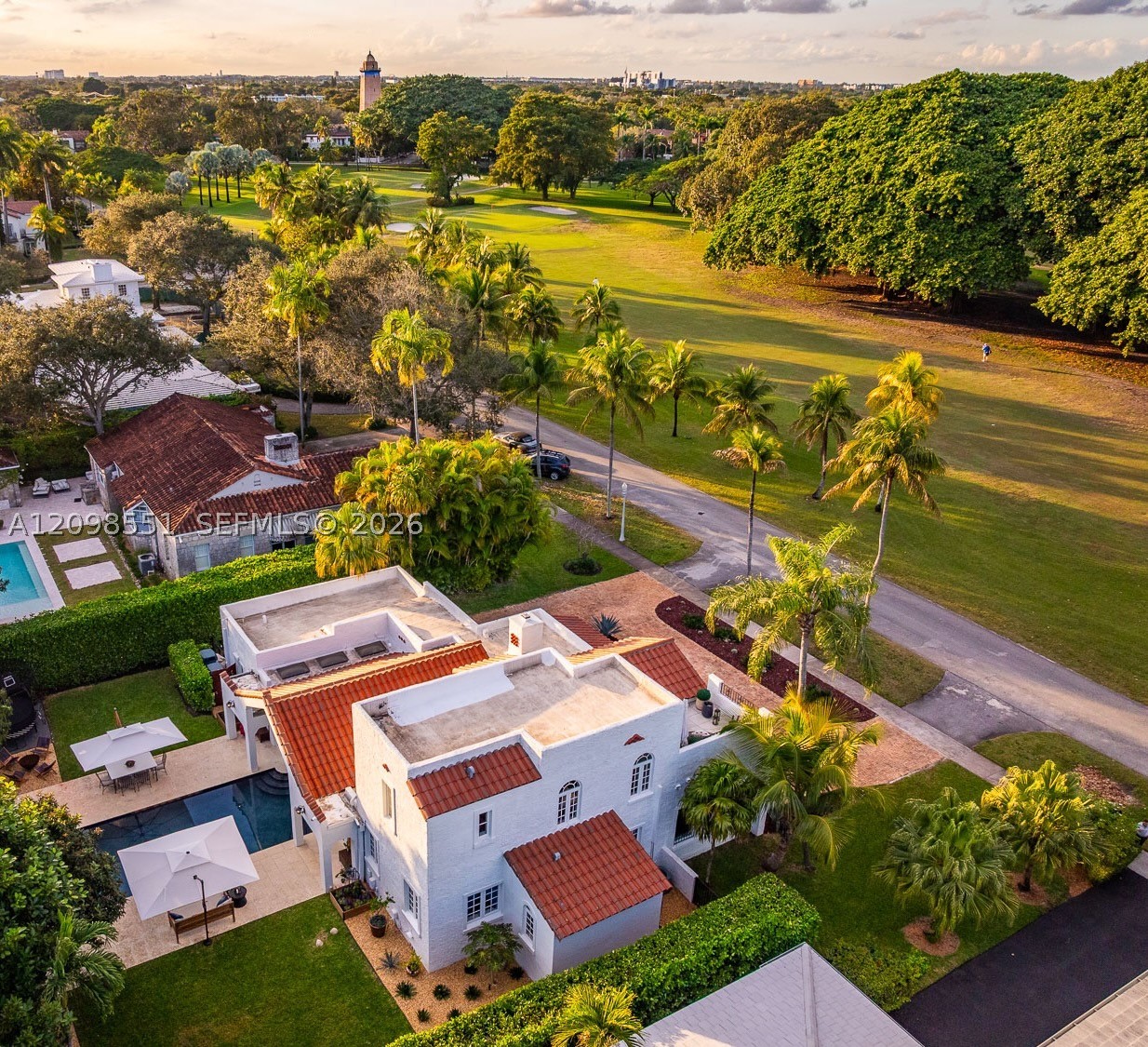 1234 S Greenway Dr Coral Gables, FL 33134